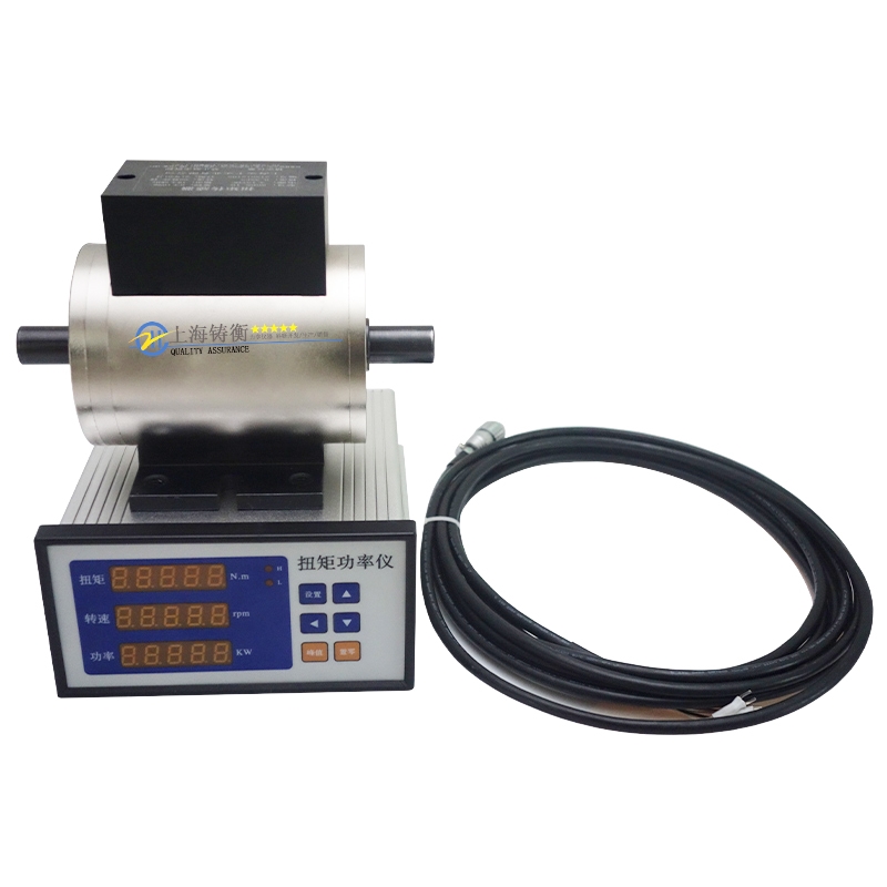 加載臺(tái)上的扭力儀