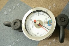 機(jī)械式測(cè)力計(jì)